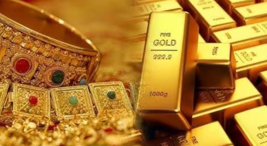 ایران تنازع کے باوجود سونے کی قیمتوں میں کمی کیوں آ رہی ہے؟