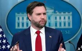 ایران کو 300 ارب ڈالر تعمیراتی فنڈ مل سکتا ہے، شرطیں پوری کرنا ہوں گی: جے ڈی وینس